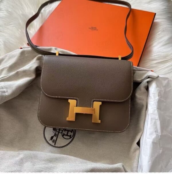 HERMES Constance 19 Mini Shoulder Crossbody Bag with Gold Hardware in Epsom Leather for Women 18