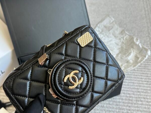 CHANEL 24S Camera with mirror, leather zipper, rhombic mouldskin, cosmetic bag, small square bag, crossbody bag on one shoulder, regular women, black - 图片 2