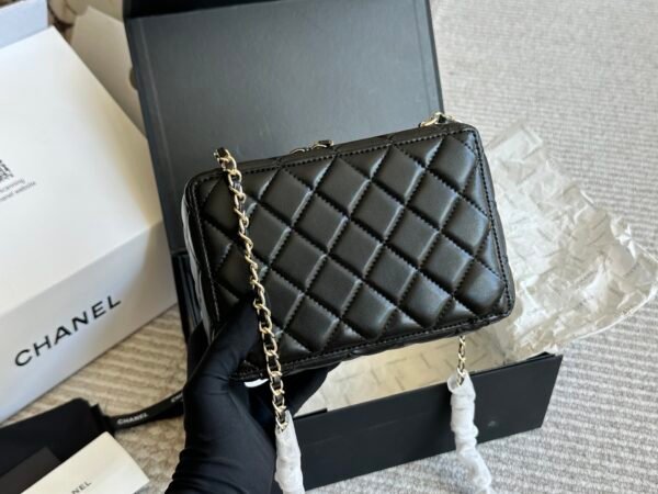 CHANEL 24S Camera with mirror, leather zipper, rhombic mouldskin, cosmetic bag, small square bag, crossbody bag on one shoulder, regular women, black - 图片 5