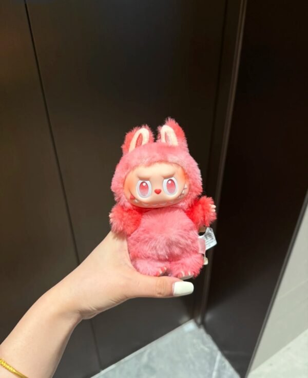 POP MART Labubu 3rd Generation Mystery Box comes with an assignment. - 图片 5